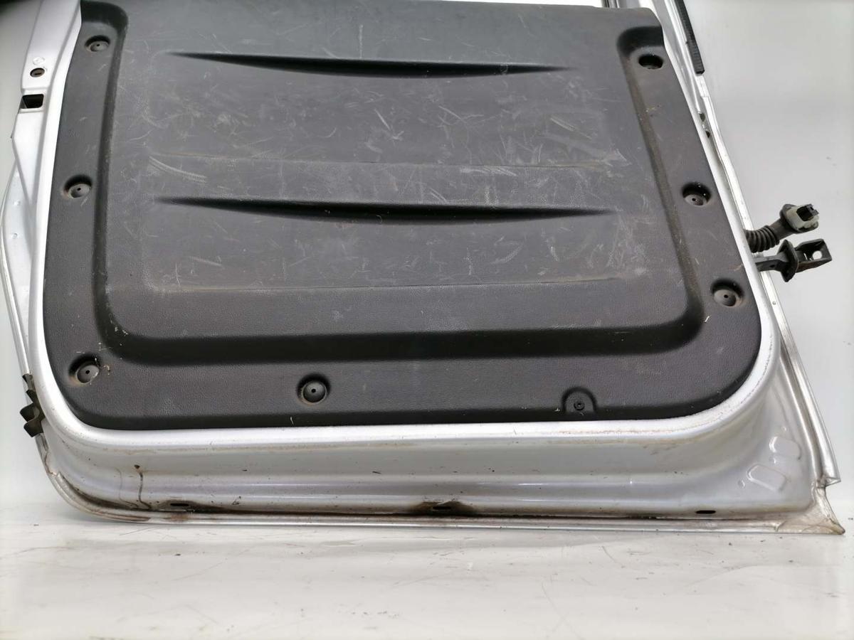 Skoda Roomster Praktik original Tür hinten links LA7W Brilliantsilber ohne Scheiben Bj.2008